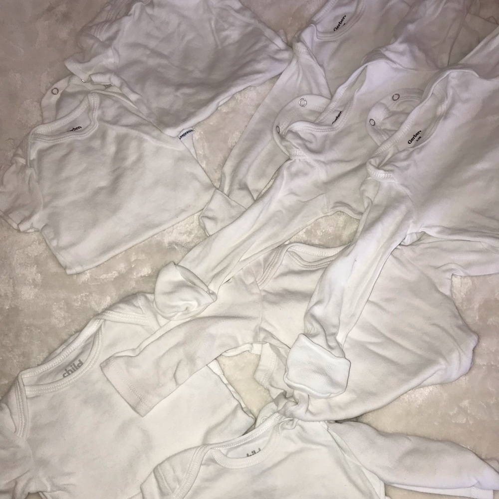8 all white onesies